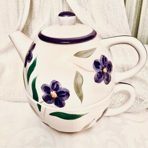 Ceramic Tea for One Teapot & Tea cup, Purple Floral BONUS Tea from Lake Louise